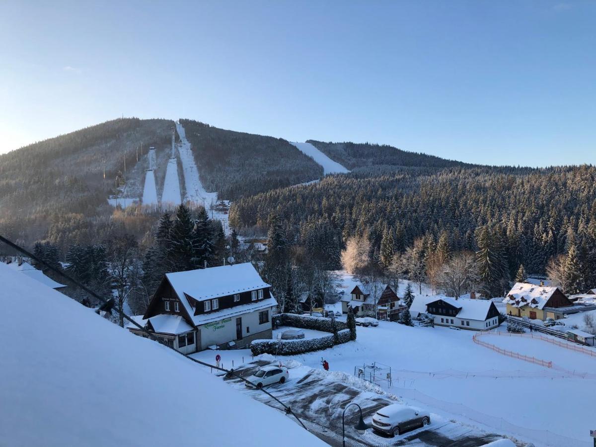 Grand Harrachov Pension V Centru Dış mekan fotoğraf