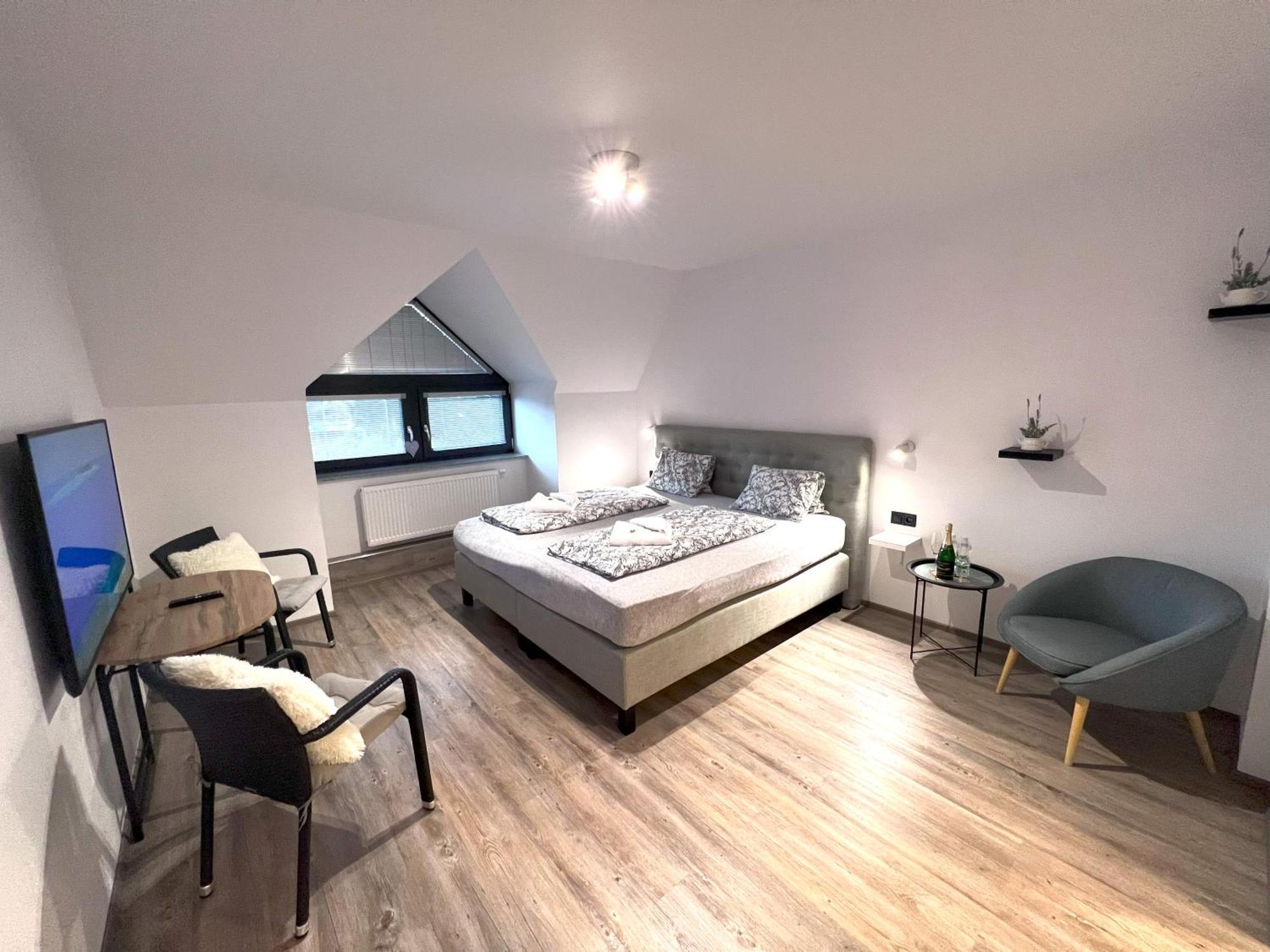 Grand Harrachov Pension V Centru Dış mekan fotoğraf
